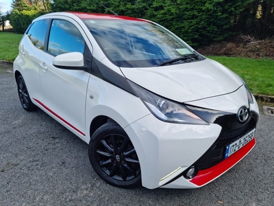 2017 - Toyota Aygo Manual