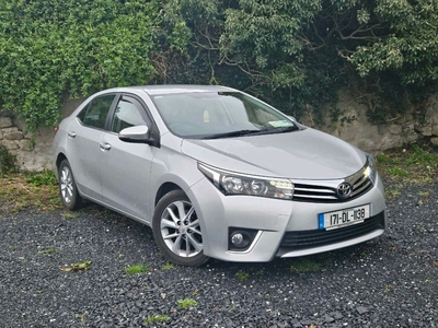 2017 - Toyota Corolla Manual