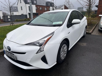 2017 - Toyota Prius Automatic