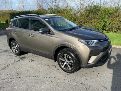 2017 - Toyota RAV4 Manual