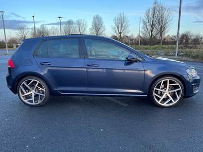 2017 - Volkswagen Golf Automatic