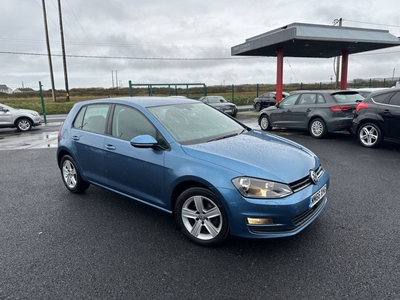 2017 - Volkswagen Golf Manual