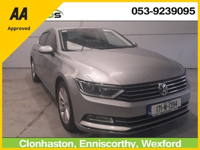 2017 - Volkswagen Passat Manual