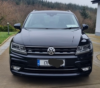 2017 - Volkswagen Tiguan Manual