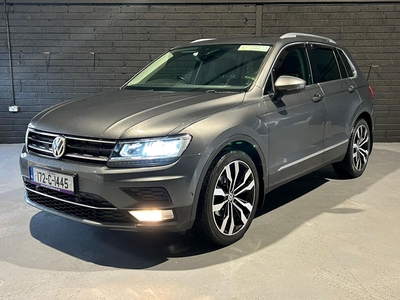 2017 - Volkswagen Tiguan Manual