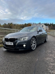 2018 - BMW 3-Series Manual