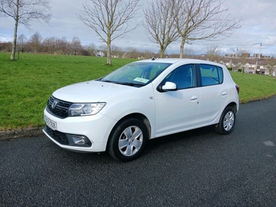 2018 - Dacia Sandero Manual