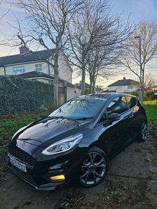 2018 - Ford Fiesta Manual