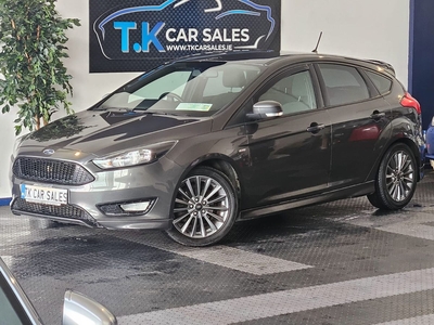 2018 - Ford Focus Manual