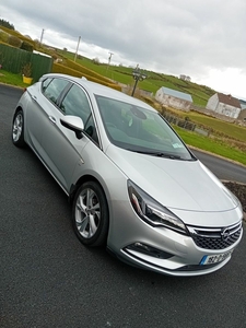 2018 - Opel Astra Manual