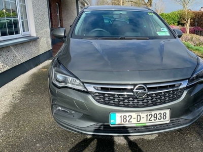 2018 - Opel Astra Manual