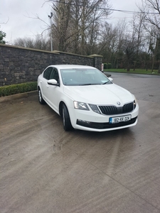 2018 - Skoda Octavia Manual