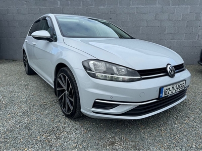 2018 - Volkswagen Golf Manual