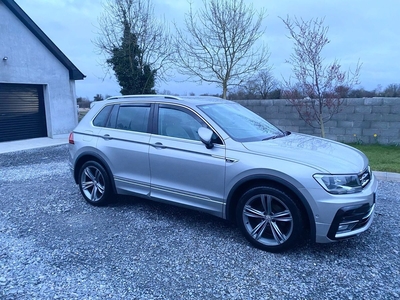 2018 - Volkswagen Tiguan Manual