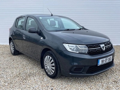 2019 - Dacia Sandero Manual