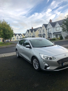 2019 - Ford Focus Manual