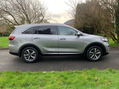 2019 - Kia Sorento Manual