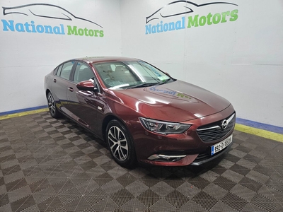 2019 - Opel Insignia Manual