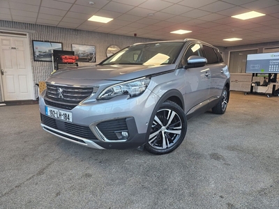 2019 - Peugeot 5008 Manual