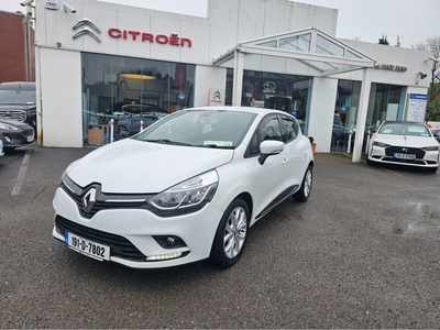 2019 - Renault Clio Manual