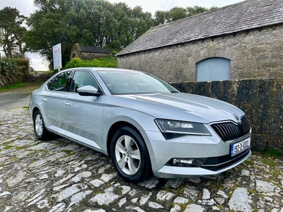 2019 - Skoda Superb Manual