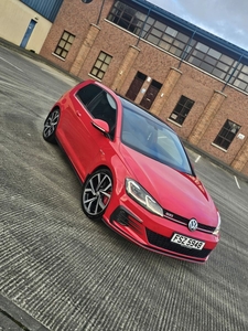 2019 - Volkswagen Golf Manual