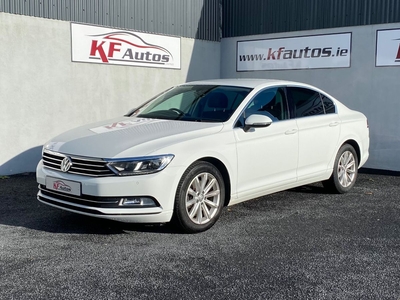 2019 - Volkswagen Passat Manual