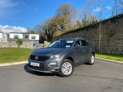 2019 - Volkswagen T-Roc Manual