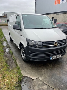 2019 - Volkswagen Transporter Manual