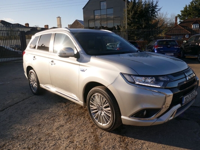 2020 - Mitsubishi Outlander Automatic