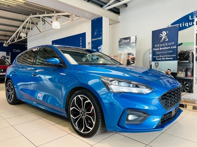 2021 - Ford Focus Manual