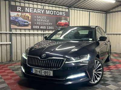 2021 - Skoda Superb Manual