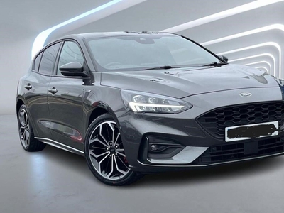 2022 - Ford Focus Manual