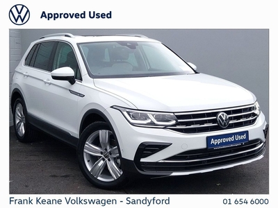 2022 - Volkswagen Tiguan Manual