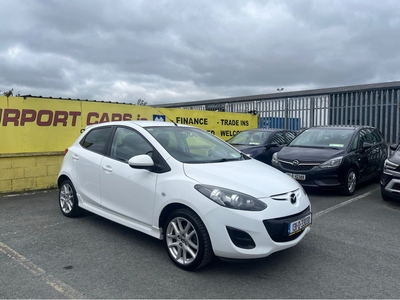 2013 (131) Mazda Mazda2