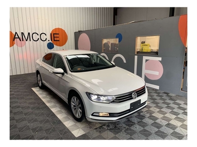 2017 (171) Volkswagen Passat