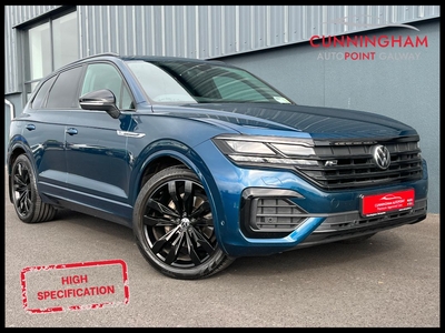 2021 (211) Volkswagen Touareg