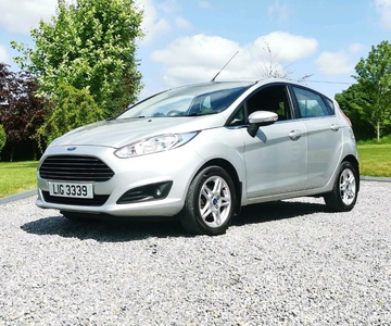 2013 - Ford Fiesta Manual