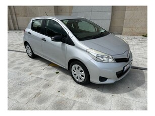 2012 (12) Toyota Yaris