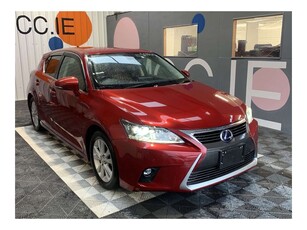 2016 (161) Lexus CT 200h