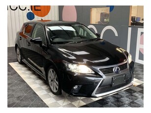 2016 (161) Lexus CT 200h