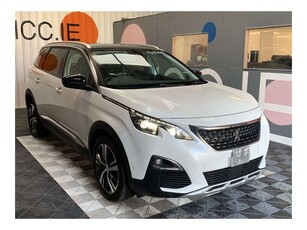 2018 (182) Peugeot 5008