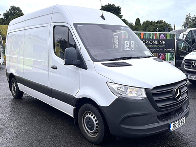 MERCEDES-BENZ SPRINTER