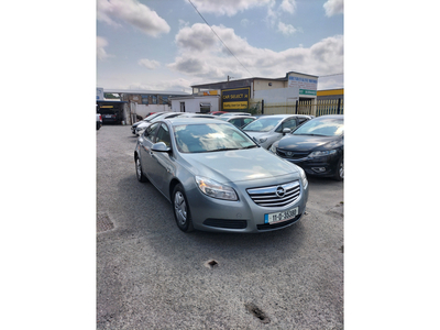 OPEL INSIGNIA