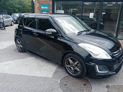 SUZUKI SWIFT