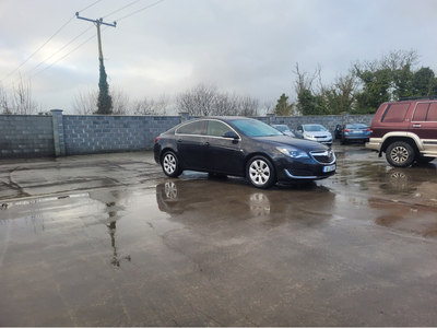 VAUXHALL INSIGNIA