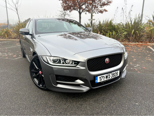 JAGUAR XE