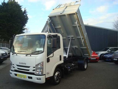 ISUZU NNR