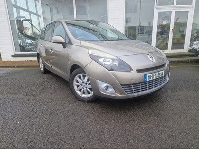 RENAULT GRAND SCENIC