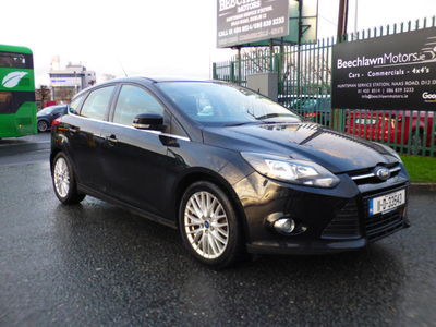 2011 (11) Ford Focus